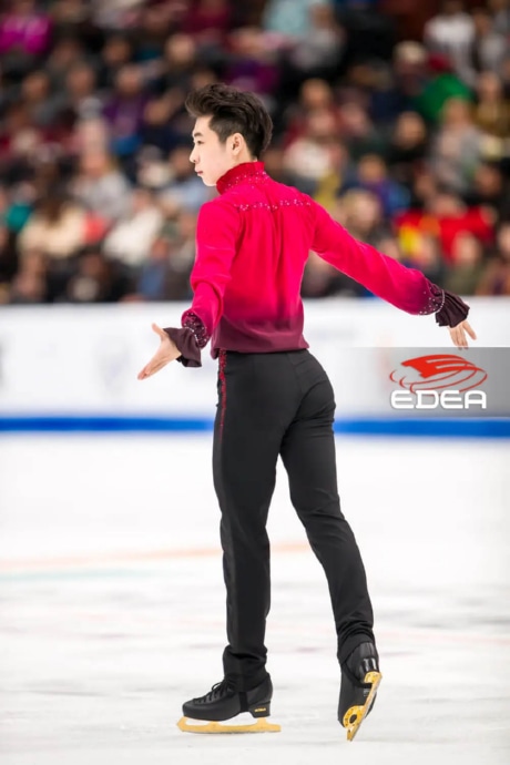 Ice Gallery Skates U.S.